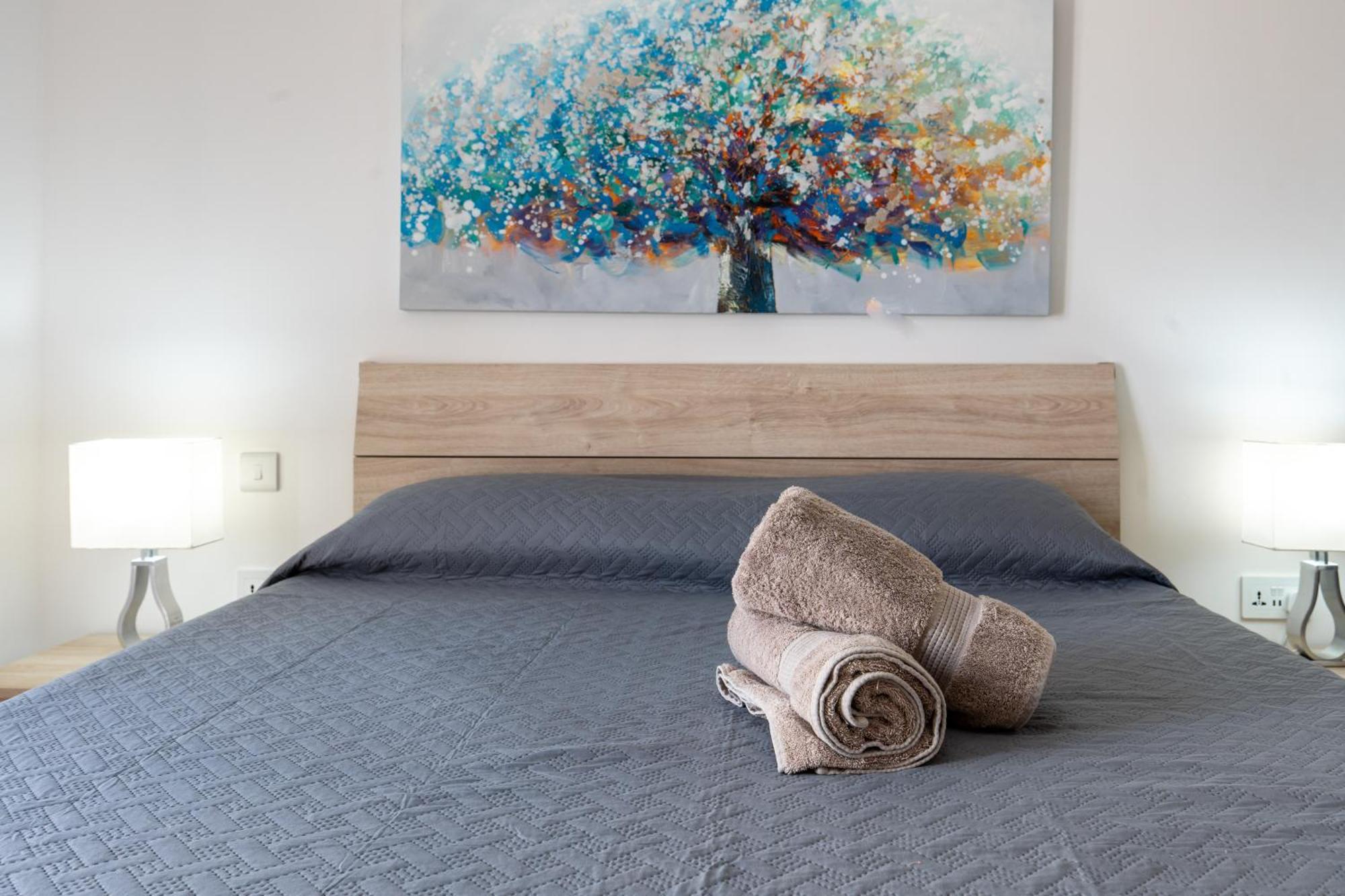 Appartamento Poseidon Court Penthouse Superior St. Paul's Bay Esterno foto